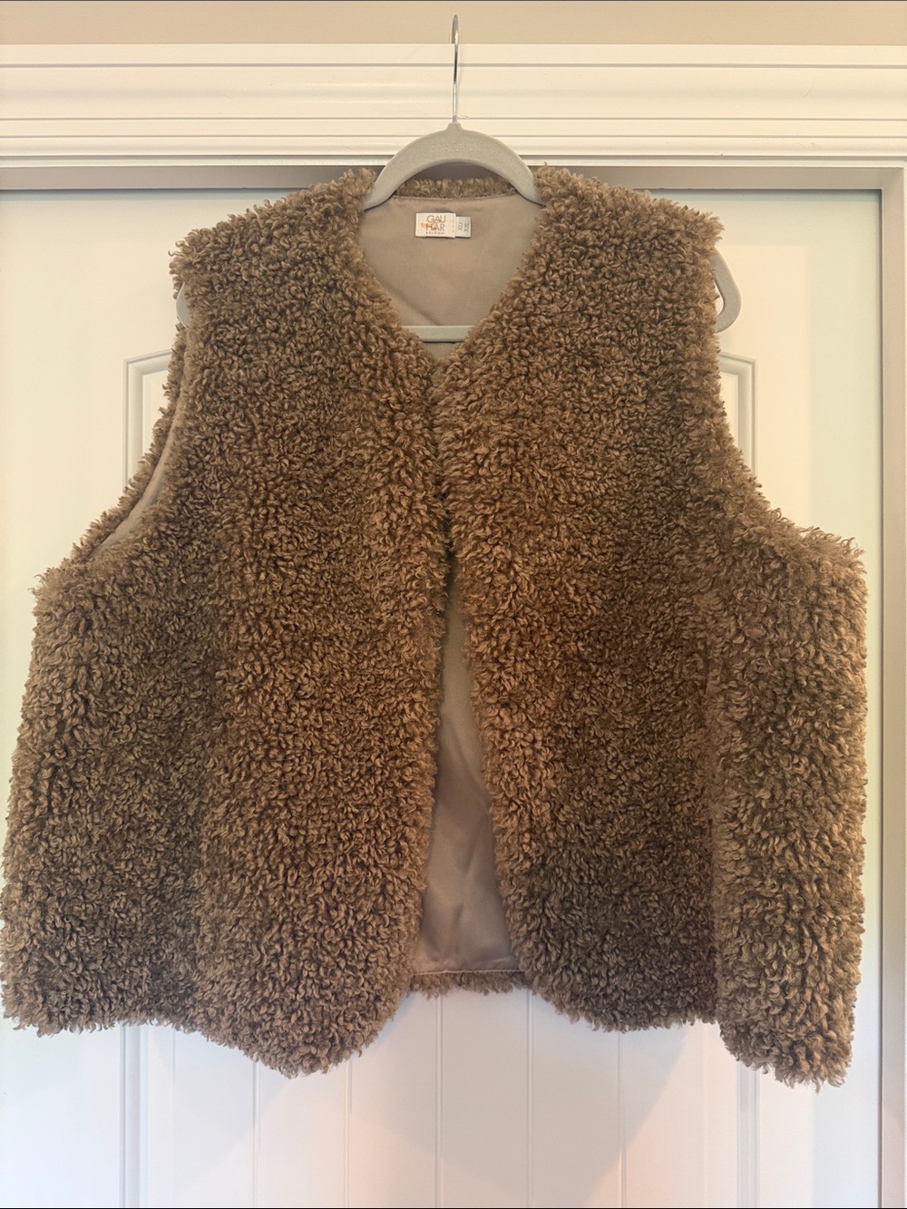 Faux Shearling Vest in Brown - Unbranded